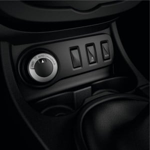 Dacia Duster 2014 SUV ist da! 11 Dacia Duster Armaturentafel