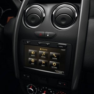 Dacia Duster 2014 SUV ist da! 8 Dacia Duster Armaturentafel