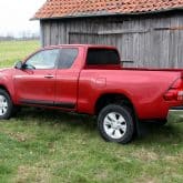 Toyota Hilux Extra Cab Pickup