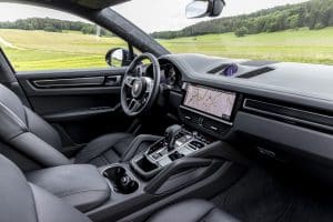 Porsche Cayenne GTS Innenraum