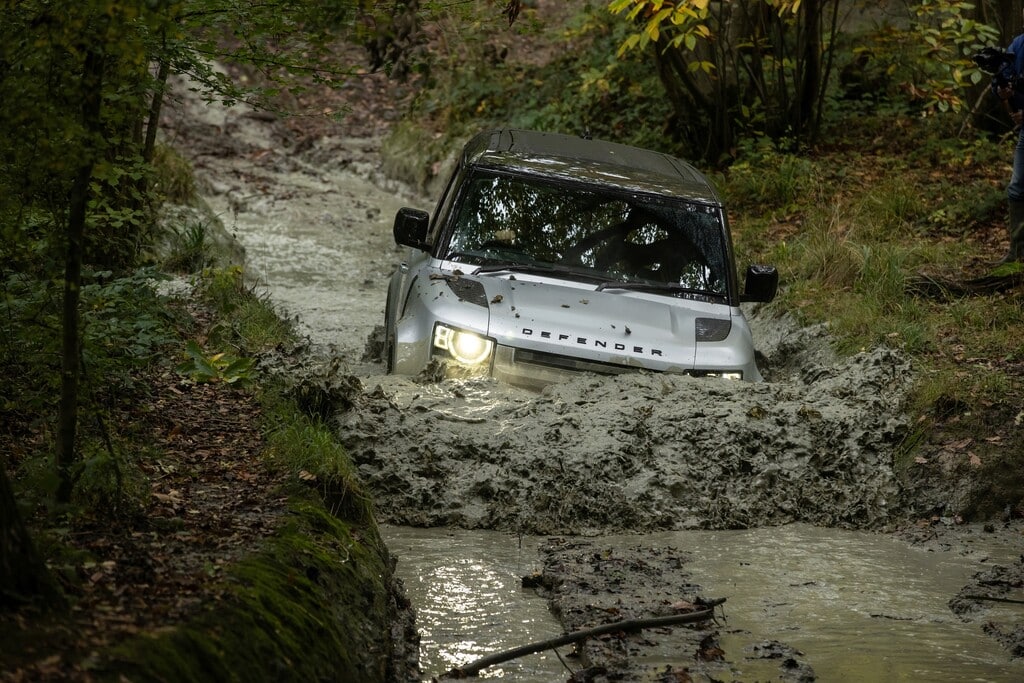 Land Rover Defender 90 Test