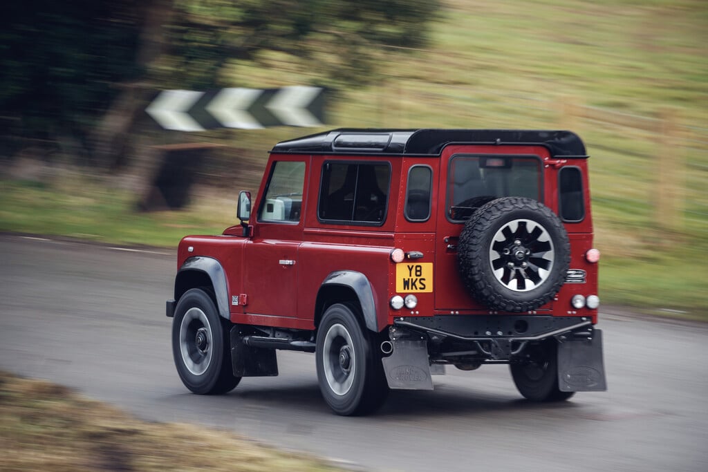 Land Rover Classic Defender V8 2